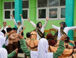 Persiapkan Generasi Emas 2045, Bunda Paud Provinsi Banten Tine Al Muktabar Ingatkan Pembelajaran yang Menyenangkan