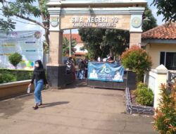 Anak Yatim Diduga Ditolak Masuk Di SMAN 13 Setelah Ikuti MPLS