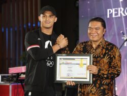 Pj Gubernur Banten Berikan Apresiasi dan Penghargaan Kepada Atlet dan Pelajar Berprestasi serta Forkopimda