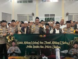 Dirbinmas Polda Banten Dampingi Kapolda Shalat Subuh Keliling di Ponpes Qothrotul Falah Lebak