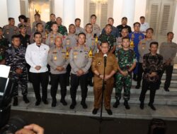 Pj Gubernur Banten A Damenta Tinjau Pengamanan Malam Pergantian Tahun 2025