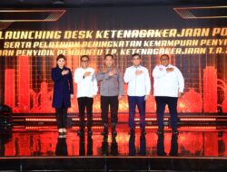 Kapolri Resmikan Desk Ketenagakerjaan Demi Beri Jaminan Perlindungan Kaum Buruh 