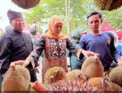 Gubernur Terpilih Khofifah Tegaskan Durian Pasuruan Jadi Unggulan Jawa Timur di Bazar Durian Pasrepan