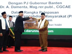 Pj Gubernur Banten A Damenta Lepas Peserta PPM Ponpes Darunnajah Serang