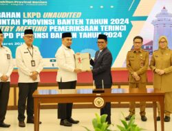 Gubernur Andra Soni Serahkan LKPD Unaudited Pemprov Banten TA 2024 ke BPK