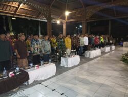 Kasat Intel Polres Lumajang Hadiri Dharma Santi Nyepi di Pura Mandara Giri Semeru Agung