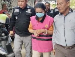 Diduga Rugikan Keuangan Negara 1 M , Jaksa Tahan Bendahara Setda Kapuas.
