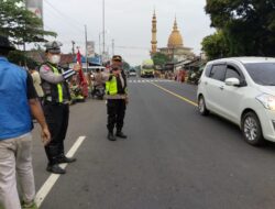 Mahameru Lantas Atur Pagi di Pasar Wates Wetan, Arus Lalu Lintas Lancar