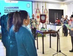 Bupati Kapuas Kukuhkan Ketua dan Lantik Pengurus TP PKK Periode 2025–2030