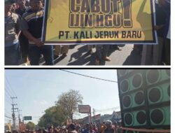 Warga Tiga Desa Gelar Aksi Demo Cabut Izin HGU PT. Kali Jeruk Di Gedung DPRD Lumajang