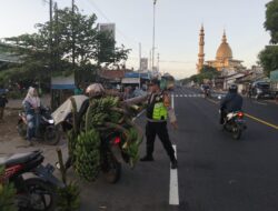 Polsek Ranuyoso Hadir di Tengah Masyarakat Lewat Program “Polisi Ketok”