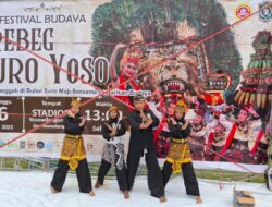 Polsek Yosowilangun Kawal Grebeg Suro, Kapolsek: Wujud Sinergi Ciptakan Keamanan Budaya