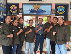 Keluarga Besar Garuda Sakti Bersatu DPC Kabupaten Banyuwangi Kunjungi Lanal Banyuwangi
