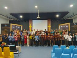 Bupati Sintang Buka Seminar Keluarga Hamba Tuhan se Kab.Sintang