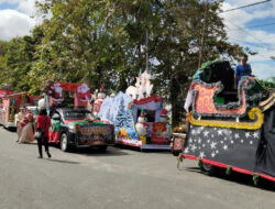 Pertama di Sintang, Lebih dari 50 Kendaraan Hias Denominasi Gereja Meriahkan Karnaval Natal 2025