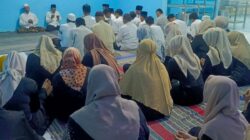 SPPG Kebun Coklat Balong Bendo Berbuka Puasa Bersama Relawan dan Warga Masyarakat