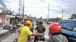 Bagi Takjil Pelita Prabu Sidoarjo; Renungan Berbagi
