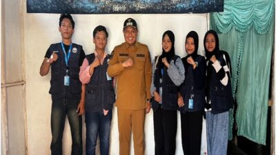 KKN 171 UINSA Bersinergi Wujudkan UMKM Digital di Desa Dandang, Kecamatan Gading
