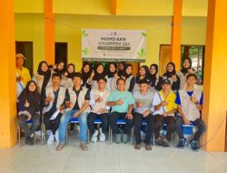 Bukan Sekedar KKN ! Mahasiswa UINSA Ubah Wajah UMKM Desa Jati Tamban Lewat Digitalisasi.